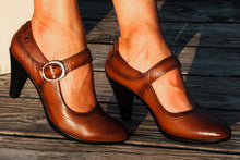 Load image into Gallery viewer, Jane