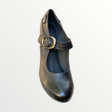 Load image into Gallery viewer, Jane