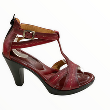 Load image into Gallery viewer, Maria