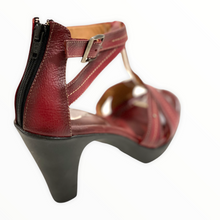 Load image into Gallery viewer, Maria