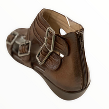 Load image into Gallery viewer, Hug