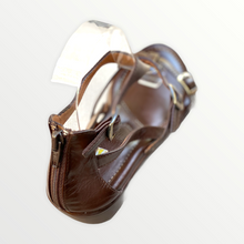 Load image into Gallery viewer, Roamin