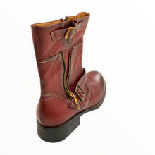 Load image into Gallery viewer, Must Have Boot