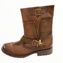 Load image into Gallery viewer, Must Have Boot