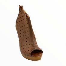 Load image into Gallery viewer, Seasons Bootie