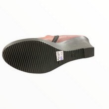 Load image into Gallery viewer, Sister