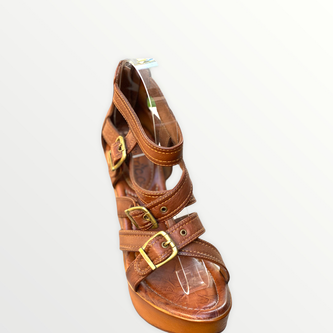 Buckles