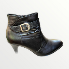 Load image into Gallery viewer, Bootie Style
